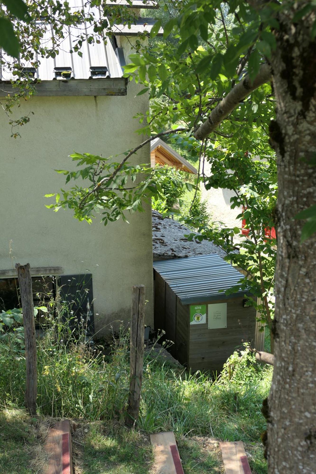 Ferme Des Deux Freres, Autrans, Vercors Exterior photo